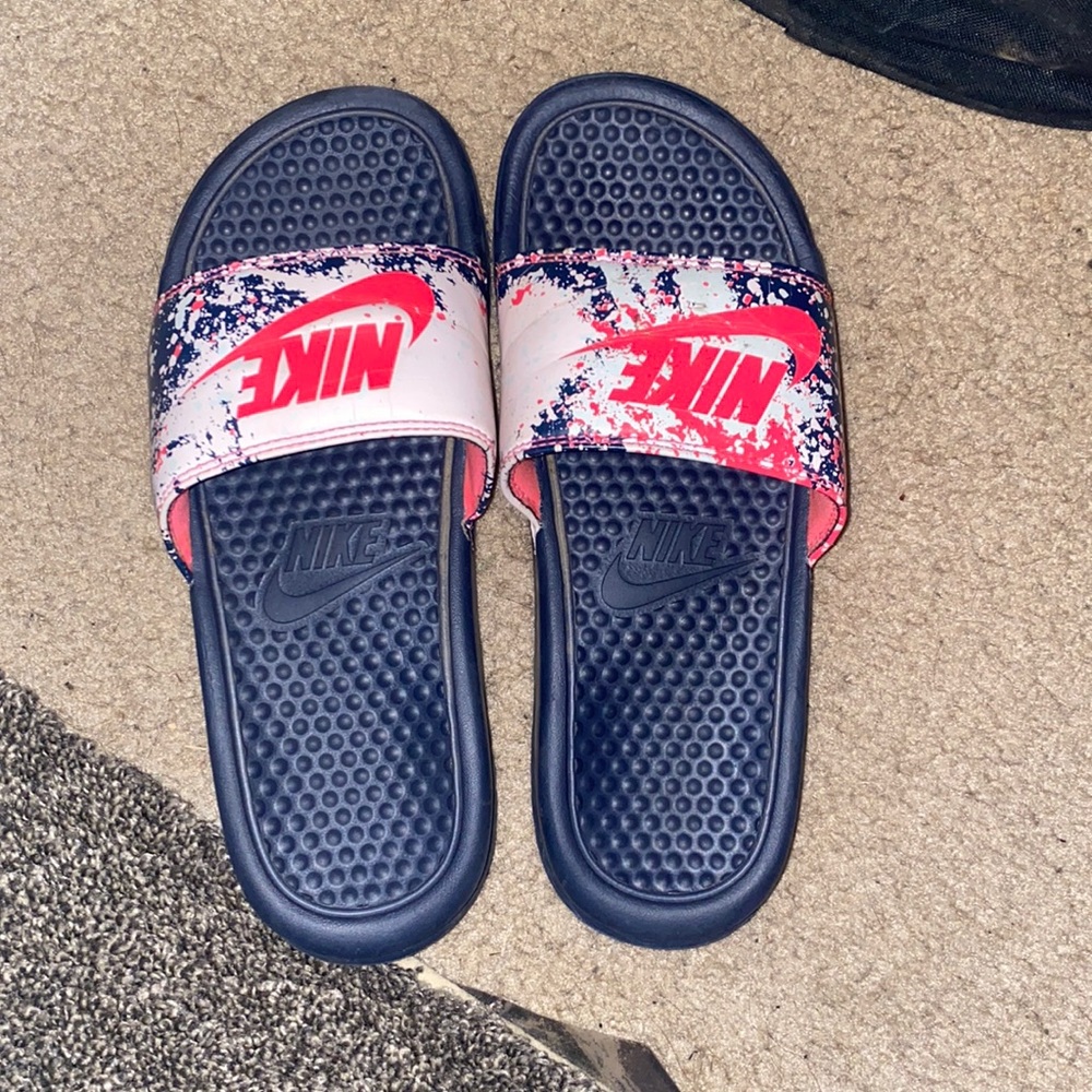 Brand new Nike slippers